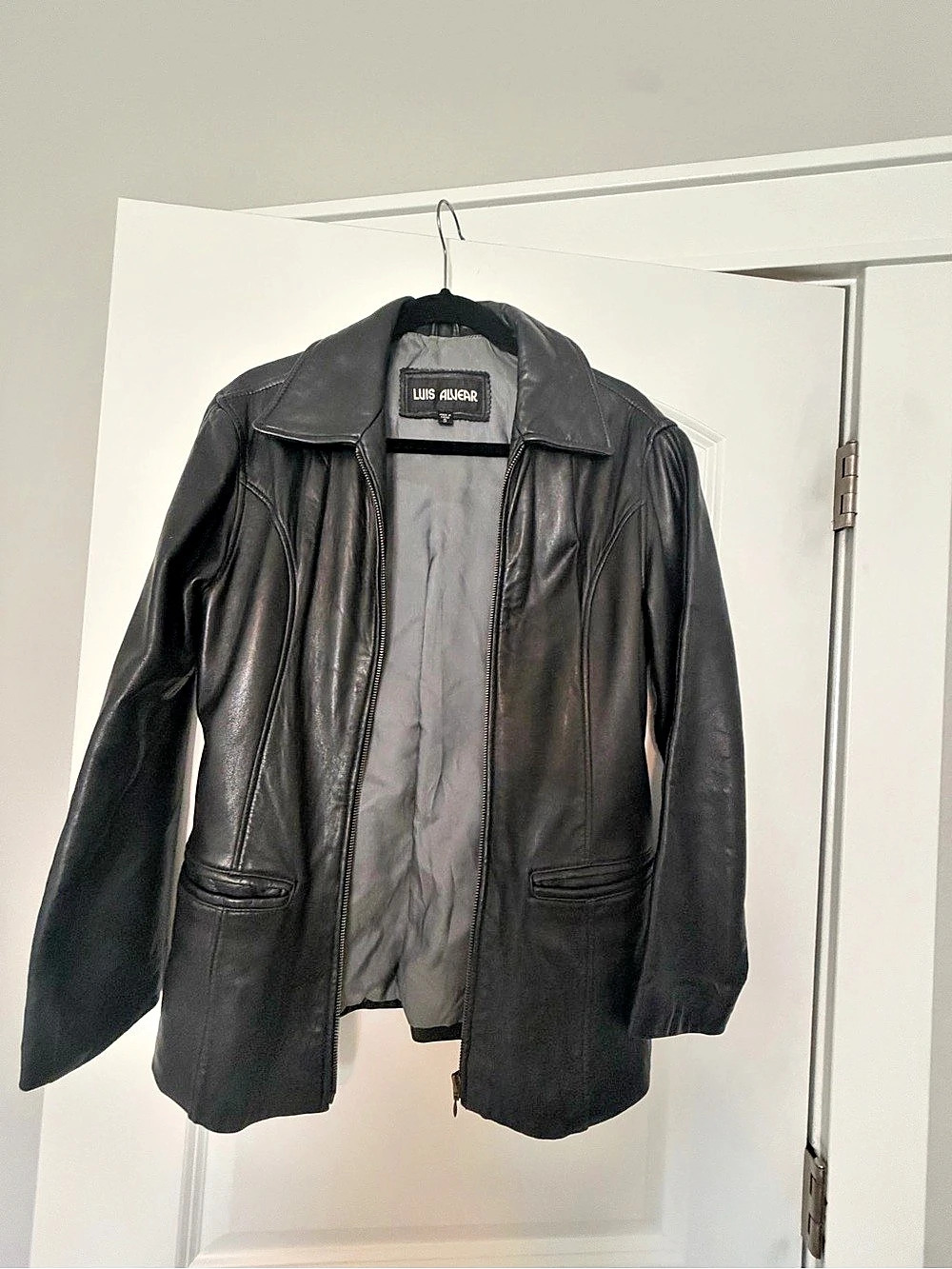Luis Alvar Leather Jacket Black Size Small